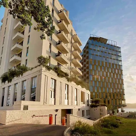 Luksusowy Apartament Przy Plazy Z Basenem
